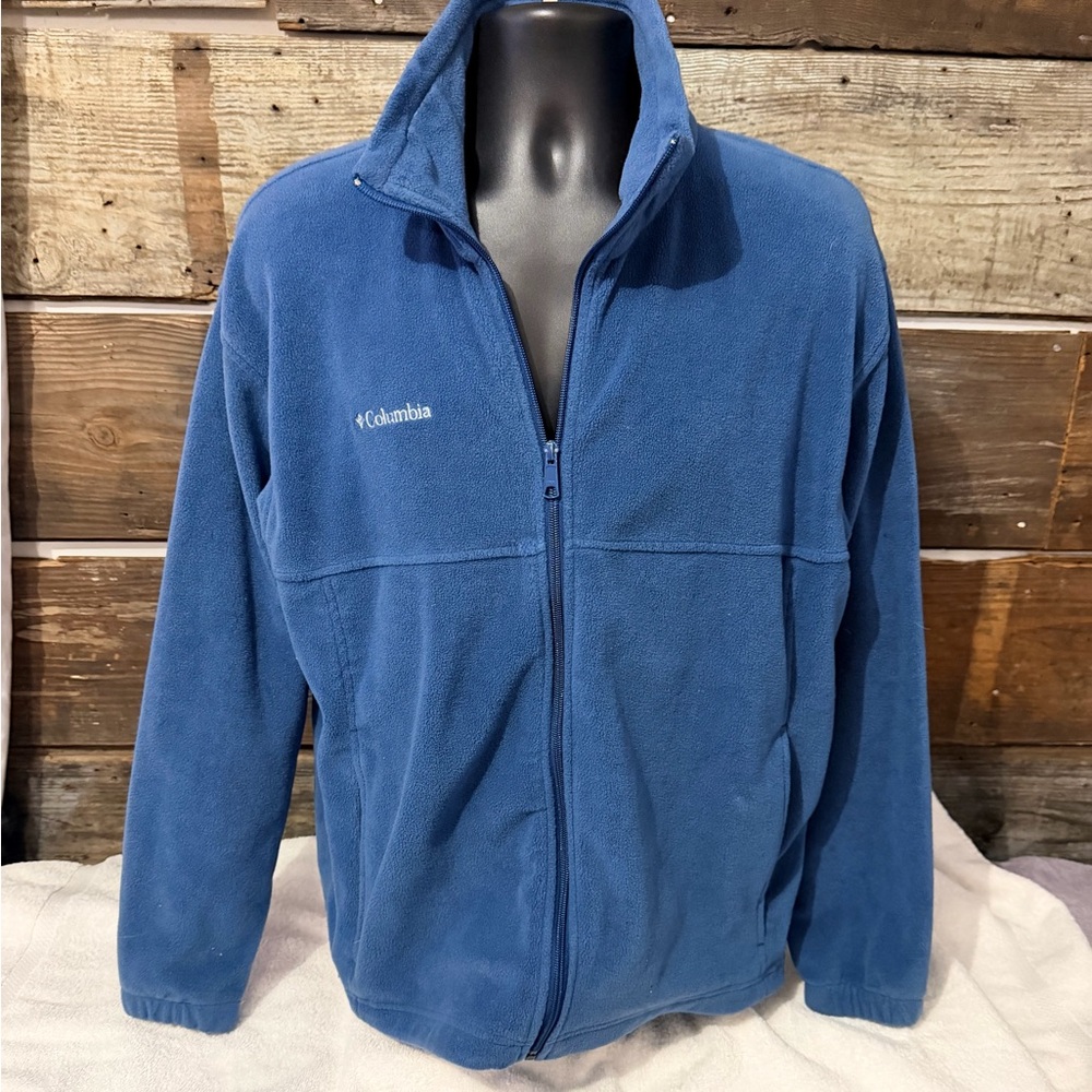 Columbia Men's Deep Blue Performance Jacket